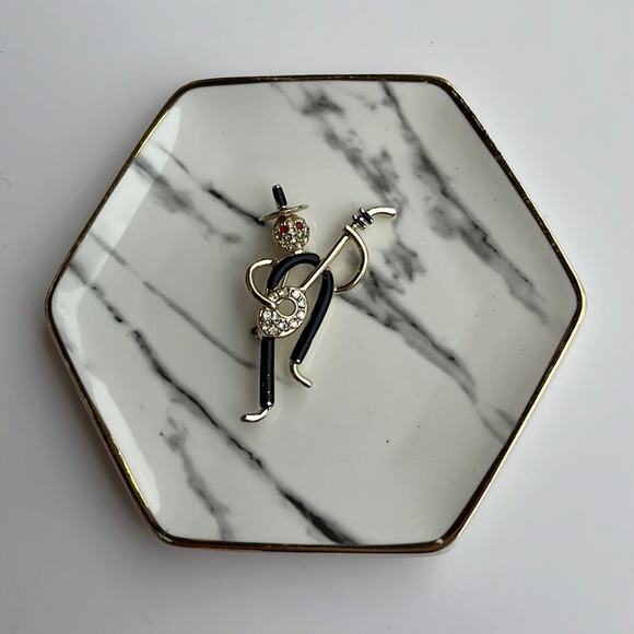 Vintage Costume Jewelry Music Man Pin Banjo Player Musician Music Teacher Blues - Picture 5 of 5